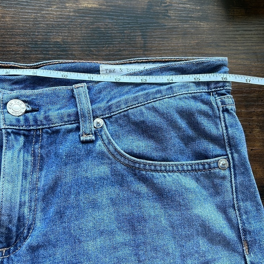 Rag & Bone Cut Off Shorts in Tully - 27 - Picture 5 of 9